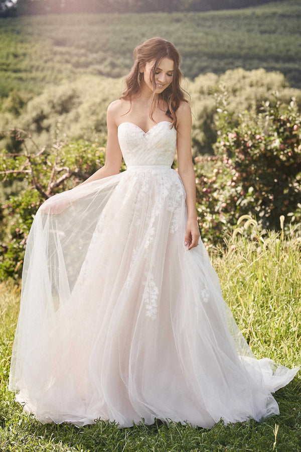 Vestido de Novia Lilian West 66140 0126